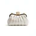 Elegantní večerní clutch v krémově bílém - přední pohled
